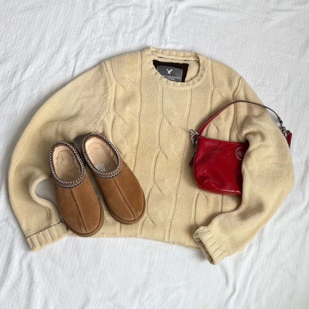 Vintage wool American Eagle Cream cable knit sweater with embroidered logo sz M - Picture 10 of 10